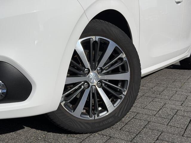 Peugeot 208 Allure 1.2 PureTech 82PK Trekhaak, Navigatie, Parkeersensoren Achter, Climate Control, Cruise Control