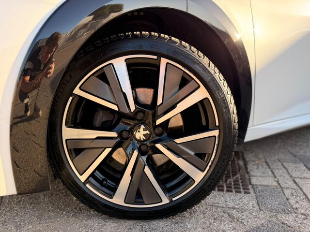 Peugeot 208 1.2 PureTech GT-Line