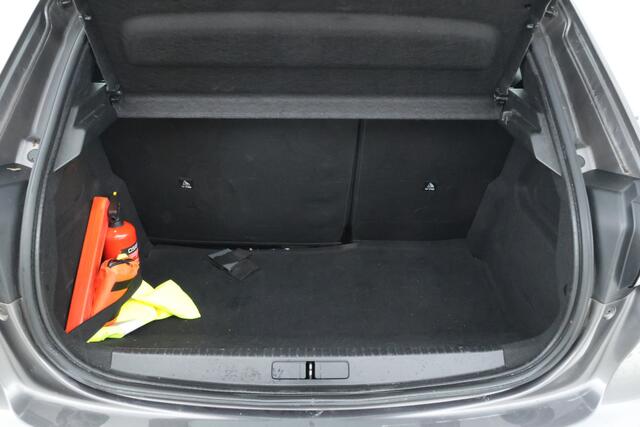 Peugeot 208 1.2 PureTech Allure Pack 100pk, virtual navi, navigatie, lmv