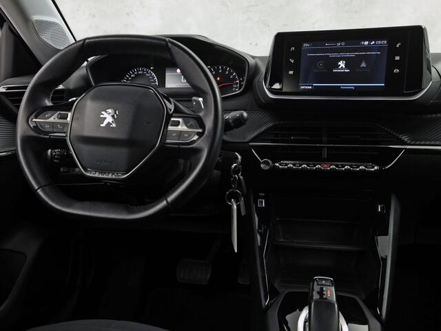 Peugeot 208 1.2 PureTech Sport Automaat (APPLE CARPLAY, KEYLESS, PARKEERSENSOREN, SPORTSTOELEN, CRUISE, LANE ASSIST, NIEUWE APK, NIEUWSTAAT)
