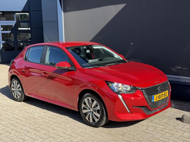 Peugeot 208 1.2 Active | Trekhaak | Touch Screen met Apple Carplay | Navigatie via Telefoon | Airconditioning | Cruise-Control | Parkeersensoren | Stuurwielbediening |