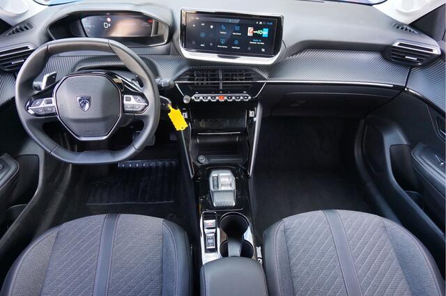 Peugeot 208 1.2 Hybrid 110 e-DCS6 Allure Cruise control adaptief/file assistent