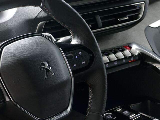 Peugeot 3008 130PK GT PACK LEER I-COCKPIT LED CARPLAY EUROPA.NAVI ELEK.KLEP CAMERA ADAP.CRUISE ZWARTE HEMEL. ALCANTARA/LEER BLINDSPOT. 2024