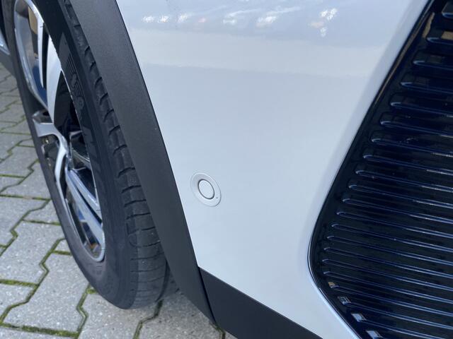 Peugeot 3008 1.6 HYbrid4 300 Blue Lease GT 4 Wheel Drive
