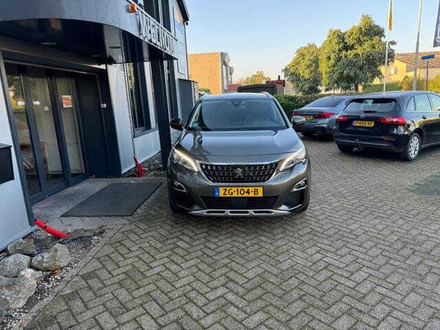 Peugeot 3008 1.2 PureTech 131PK Allure, Navi, Climatcntrl, Cruisecntrl, Leder