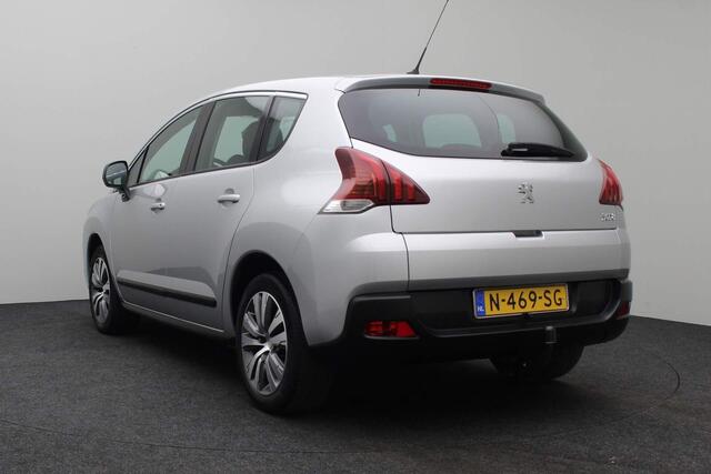Peugeot 3008 1.2 PureTech Style 2016 Navigatie | Bluetooth | Trekhaak | Stoelverwarming | Airco (Clima) | Cruise control | PDC | Lichtmetaal | LED