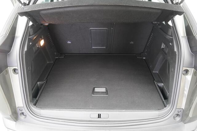 Peugeot 3008 BWJ 2020 1.2 PureTech 131 PK Blue Lease Executive NAVI / CLIMA / CRUISE / APPLE & ANDROID / LMV / PDC / LICHT & REGEN SENSOR