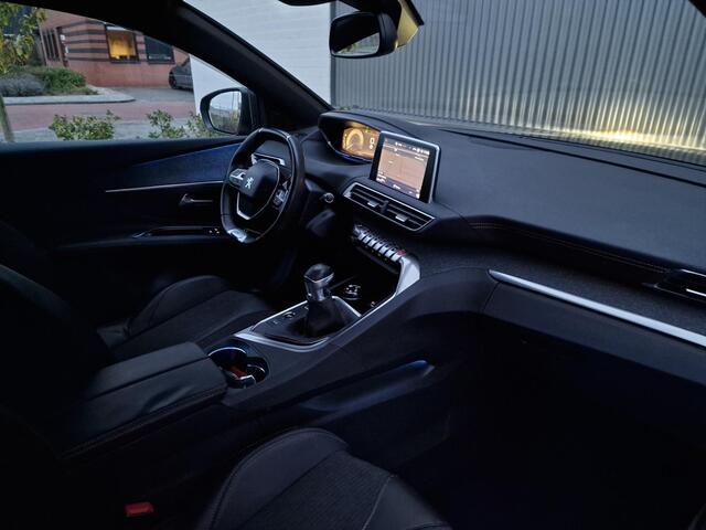 Peugeot 3008 1.2 PureTech AGC Allure 360 Camera Leder Navi