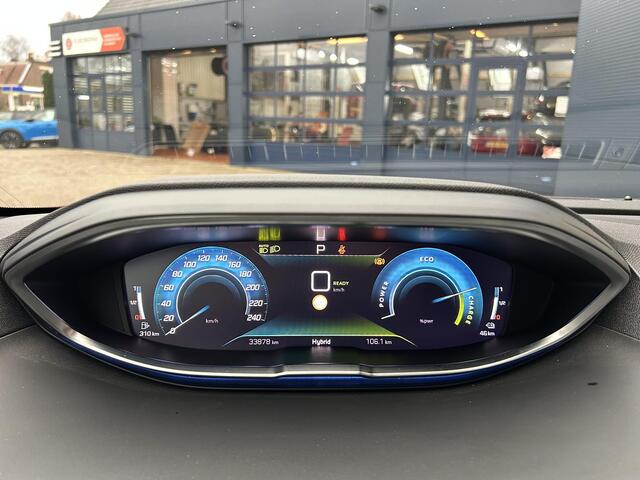 Peugeot 3008 1.6 HYbrid 225 GT | Navigatie | Plug in Hybride | Elektrische Achterklep | Keyless Entry | Full LED Verlichting | Automaat | Dodehoek bewaking | Stoelverwarming | Cruise Control | Lichtmetaal | Camera.