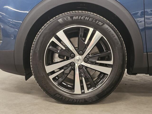 Peugeot 3008 1.6 HYbrid 225 GT Plug-In Hybride Automaat | Parkeercamera en sensoren | Navigatie | Automatische Airco