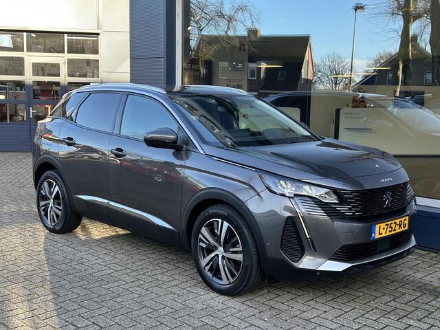 Peugeot 3008 1.2 Turbo 130PK Allure Pack | Navigatie | Dodehoek bewaking | Electrische achterklep | 1400KG Trekvermogen | Keyless Entry | Cruise control | Stoelverwarming | LED Verlichting | DAB | Parkeersensoren.