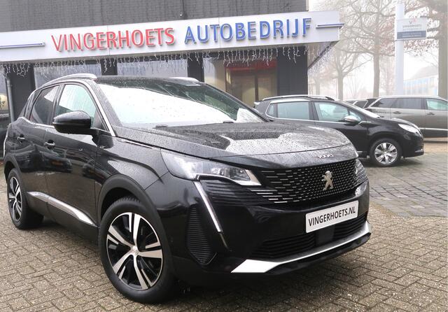 Peugeot 3008 130 PK Superluxe GT uitvoering * Automaat * Trekhaak * Navigatie * Alcantara Interieur * Achteruitrij Camera * Adaptive Cruise Control * Led Verlichting * Keyless Entree & Start * Vingerhoets; Vierde Generatie Eersteklas Service !