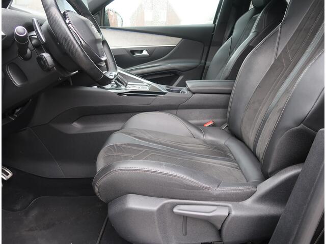 Peugeot 3008 130 PK Superluxe GT uitvoering * Automaat * Trekhaak * Navigatie * Alcantara Interieur * Achteruitrij Camera * Adaptive Cruise Control * Led Verlichting * Keyless Entree & Start * Vingerhoets; Vierde Generatie Eersteklas Service !