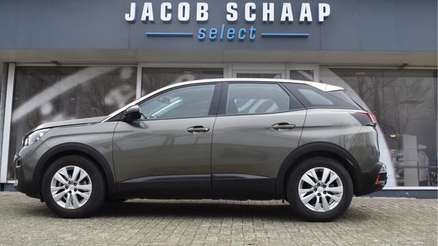 Peugeot 3008 1.2 PureTech Blue Lease Executive / 17" LM / Navigatie / Trekhaak / Climatic / Apple Carplay