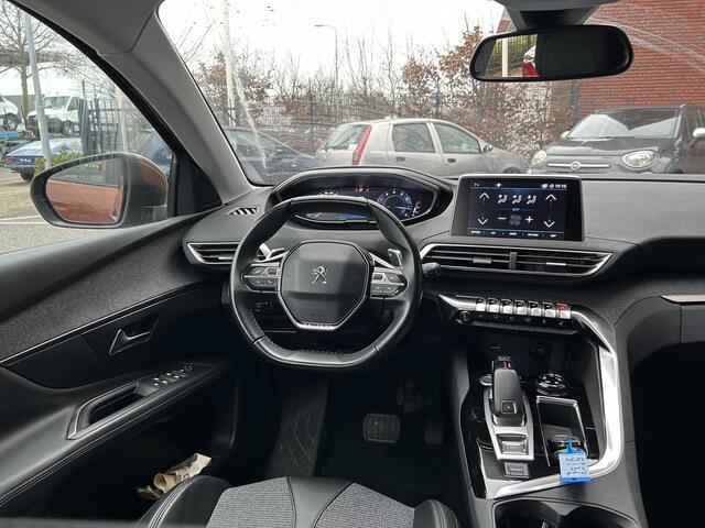 Peugeot 3008 1.2 PureTech Allure // DIGITAL COCKPIT // CAMERA // PDC V+A // NAVI+CARPLAY
