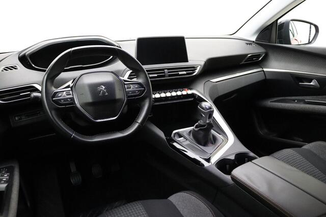 Peugeot 3008 1.2 PureTech Active | Airco | Cruise Control | Stoelverwarming | Parkeersensoren | Dodehoek Sensoren | Telefoon Voorbereiding | LMV |