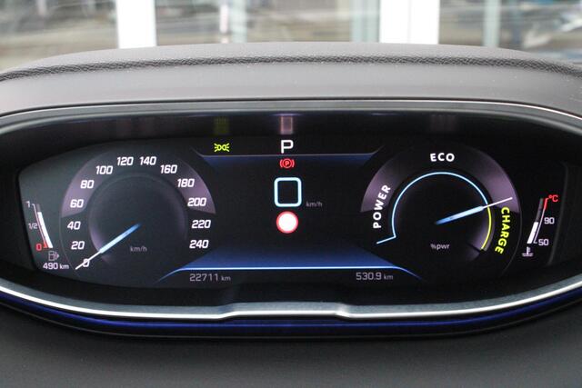 Peugeot 3008 1.2 Hybrid 225PK GT | NAVIGATIE | APPLE CARPLAY/ANDROID AUTO | ACHTERUITRIJ CAMERA | FULL LED KOPLAMPEN | KEYLESS ENTRY/START | DODEHOEK DETECTIE | CLIMATE CONTROL | DAB+ RADIO | ADAPTIVE CRUISE CONTROL |