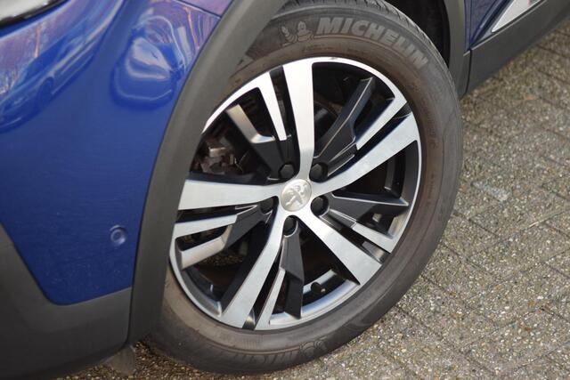 Peugeot 3008 1.2 PureTech Allure GT-Line Automaat met Led/Leer