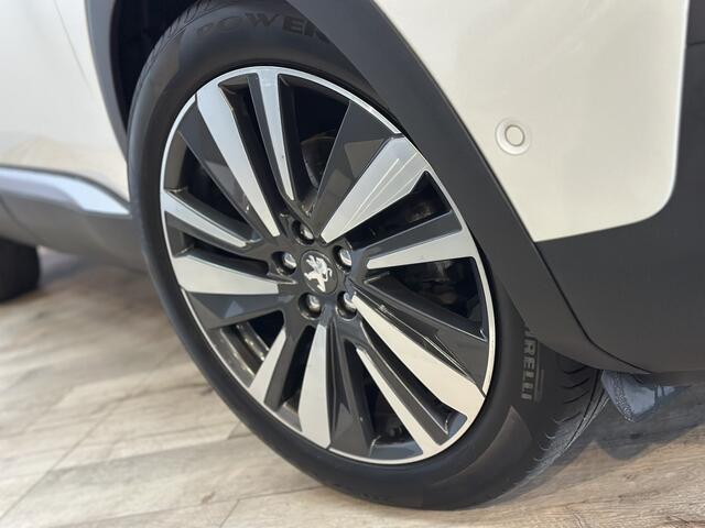 Peugeot 3008 1.2 PureTech GT Line Airco ECC | LED | Panorama | Half leder | Cruise Control | Camera | Navigatie | Apple Carplay Android Auto | Isofix | NAP |