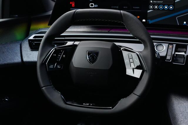 Peugeot 3008 1.2 Hybrid 136 GT 136pk Panoramadak/Stoelverwarming/Camera