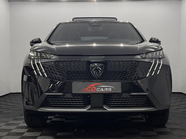 Peugeot 3008 1.2 Hybrid 136 GT Nieuwste model Pano, Half leder, 360 Camera, Navi, Winterpakket, Cruise control adaptief, 2 jaar garantie