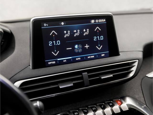 Peugeot 3008 1.2 PureTech Première Deluxe (PANORAMADAK, APPLE CARPLAY, KEYLESS, CAMERA, GETINT GLAS, SPORTSTOELEN, LEDER, CRUISE, LANE ASSIST, NIEUWSTAAT)