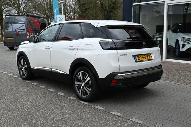 Peugeot 3008 1.6 HYbrid 180 Allure Pack Business