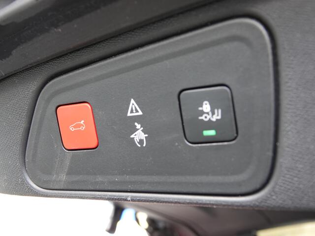 Peugeot 3008 1.2 PureTech 130PK AUT. BL Premium DB-RIEM VV | H-LEER | NAVI | CAM | LMV
