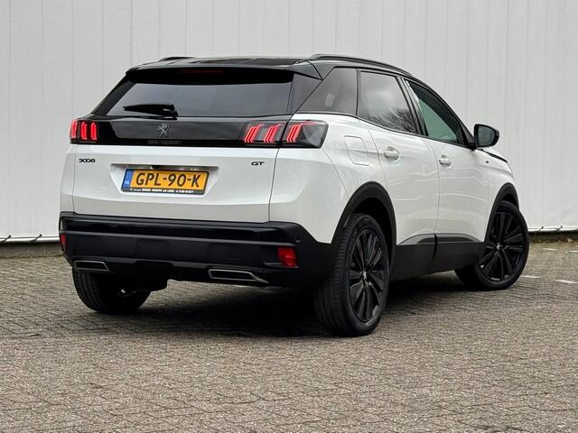 Peugeot 3008 1.2 Turbo GT BlackLine Automaat met Schuifdak, Navi/Camera, 19inch