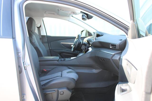 Peugeot 3008 1.2 PureTech Allure Navigatie / Trekhaak