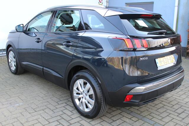 Peugeot 3008 1.2 PureTech Blue Lease Executive | Incl. 12 maanden Garantie | 360* Camera | Parkeersensoren V+A | Digital cockpit | Adaptive Cruise controle | | Navigatie | Apple CarPlay/Android Auto | Climate controle | Draadloze telefoonlader | Origineel NL Auto | NA