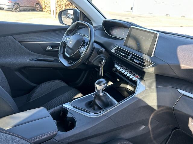 Peugeot 3008 1.2 PureTech Active / Dealer onderhouden / Nieuwstaat
