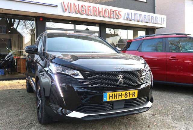 Peugeot 3008 130 Pk Benzine Superluxe * GT * Automaat * Leder / Alcantara interieur * Open Schuifdak * Adaptive Cruise Control * Ledverlichting * Achteruitrij Camera * Dodehoek Bewaking * DAB Radio * Keyless Entree & Start/Stop Button * Vingerhoets; Vierde Generatie E