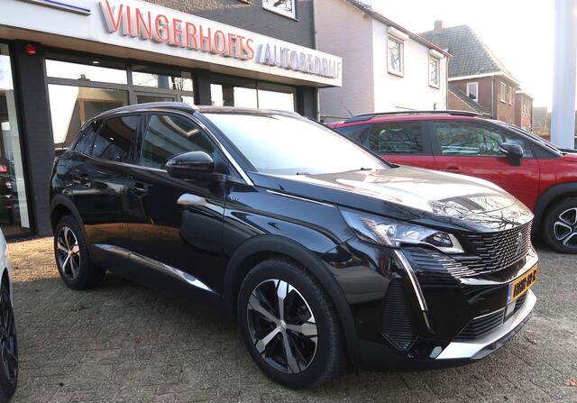 Peugeot 3008 130 Pk Benzine Superluxe * GT * Automaat * Leder / Alcantara interieur * Open Schuifdak * Adaptive Cruise Control * Ledverlichting * Achteruitrij Camera * Dodehoek Bewaking * DAB Radio * Keyless Entree & Start/Stop Button * Vingerhoets; Vierde Generatie E