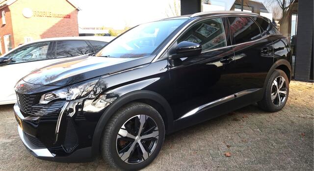 Peugeot 3008 130 Pk Benzine Superluxe * GT * Automaat * Leder / Alcantara interieur * Open Schuifdak * Adaptive Cruise Control * Ledverlichting * Achteruitrij Camera * Dodehoek Bewaking * DAB Radio * Keyless Entree & Start/Stop Button * Vingerhoets; Vierde Generatie E
