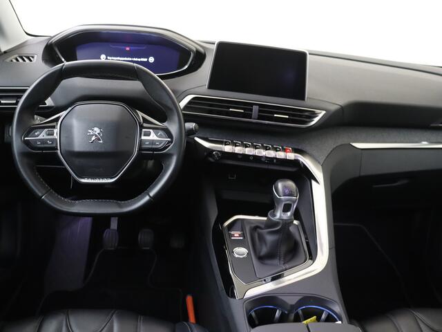 Peugeot 3008 1.2 130PK Première | Schuifkantel-dak | Lederenbekleding | Elektrische achterklep |