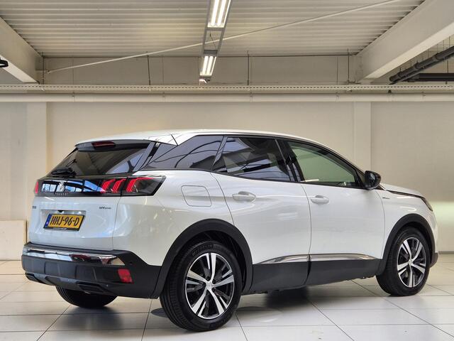 Peugeot 3008 1.6 HYbrid 225 Blue Lease Allure | Navigatie | Achteruitrijcamera | Stoelverwarming | Apple Carplay/Android Auto |
