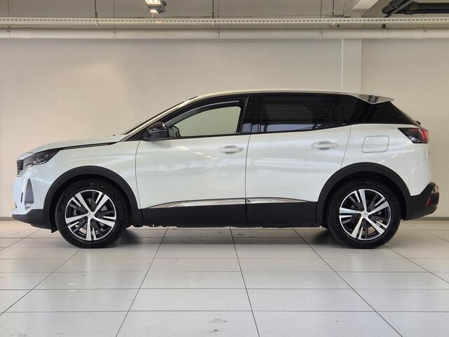 Peugeot 3008 1.6 HYbrid 225 Blue Lease Allure | Navigatie | Achteruitrijcamera | Stoelverwarming | Apple Carplay/Android Auto |