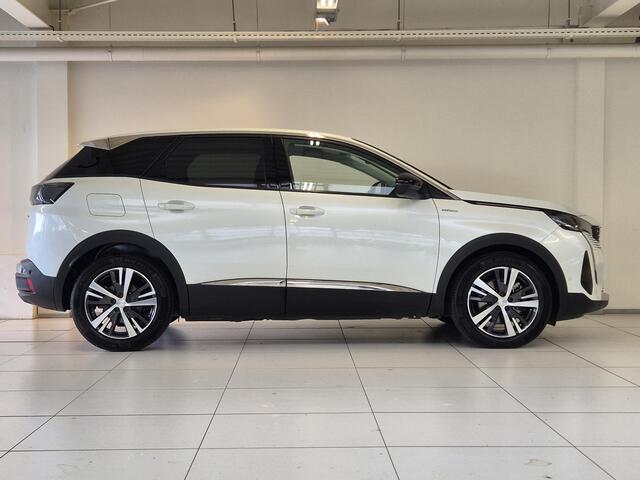 Peugeot 3008 1.6 HYbrid 225 Blue Lease Allure | Navigatie | Achteruitrijcamera | Stoelverwarming | Apple Carplay/Android Auto |