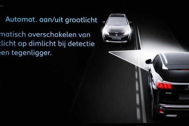 Peugeot 3008 1.6 HYbrid 225 GT | PANORAMADAK | DAB | APPLE | CAMERA