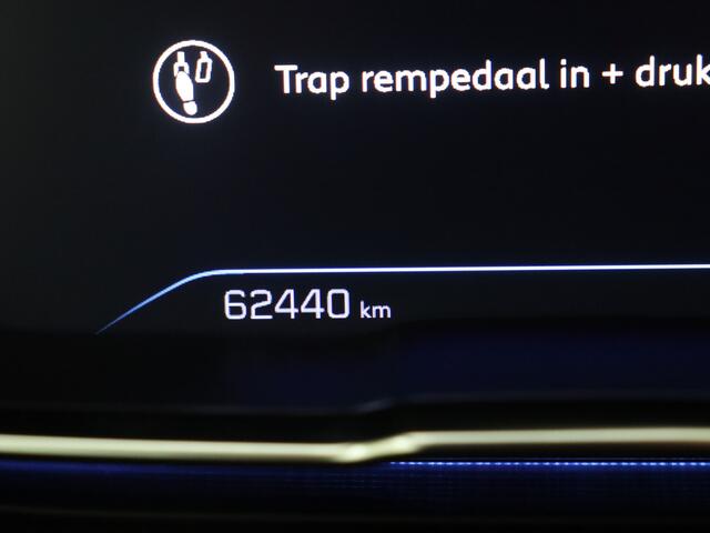Peugeot 3008 1.2 PureTech Blue Lease Premium Trekhaak MD