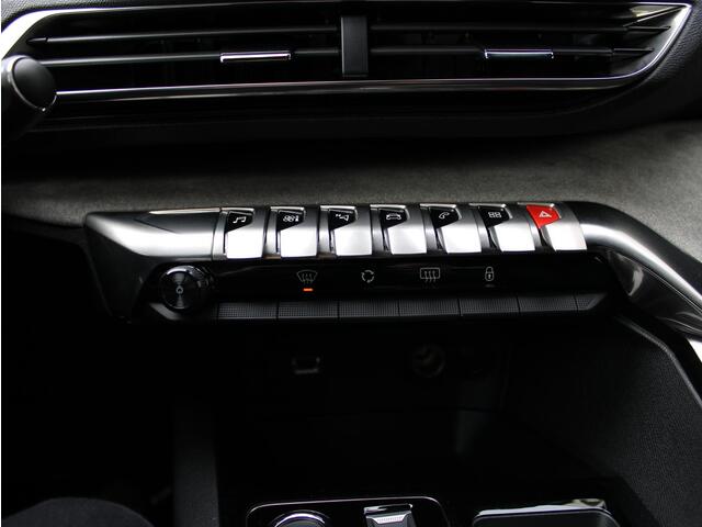 Peugeot 3008 1.2 Hybrid GT Automaat | Navi / Camera / Climate