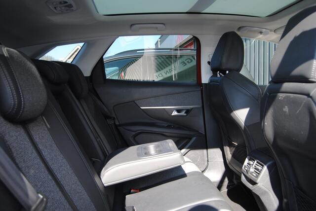 Peugeot 3008 1.2 PureTech Allure Schuif/kanteldak!