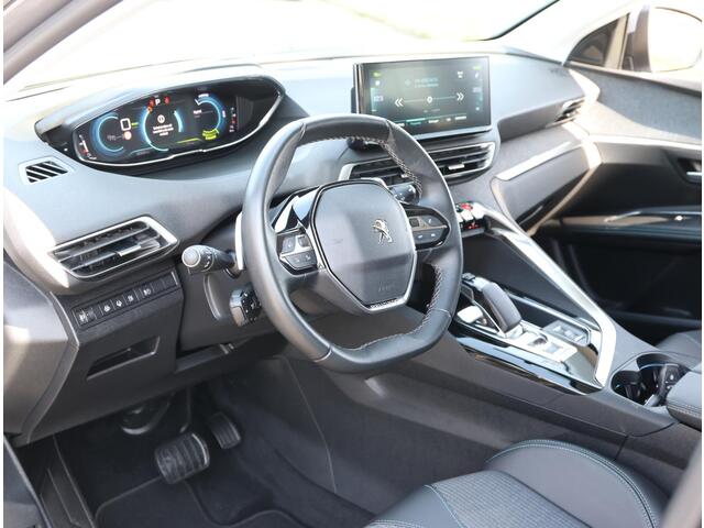 Peugeot 3008 1.6 HYbrid 225PK Allure | Climate Control | Camera | Cruise Control | Stoelverwarming | Apple Carplay & Android Auto | Navigatie | Elektrische Achter Klep |