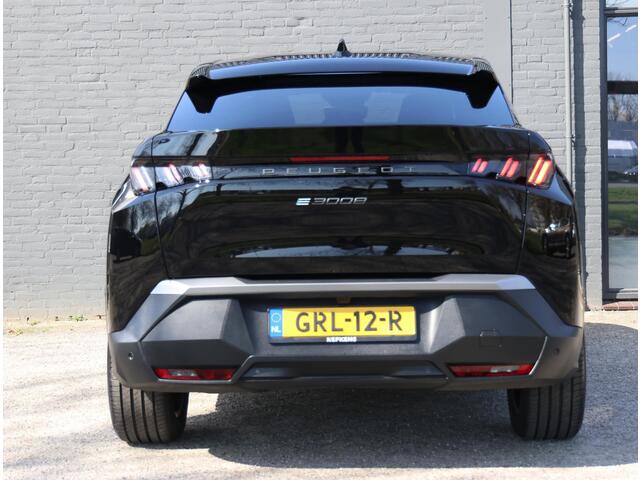 Peugeot 3008 e-3008 Allure Avantage 73 kWh 210PK | Navigatie | Rondomzicht Camera | Matrix LED Koplampen | Keyless Entry | Dodehoek Detectie | Adaptieve Cruise Control | 19" lichtmetalen Velgen | Apple Carplay/Android Auto |