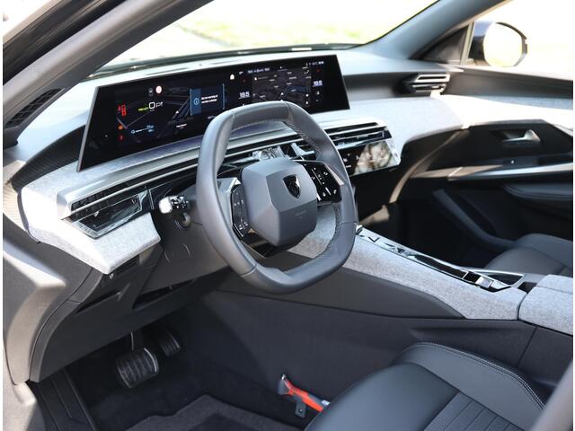 Peugeot 3008 e-3008 Allure Avantage 73 kWh 210PK | Navigatie | Rondomzicht Camera | Matrix LED Koplampen | Keyless Entry | Dodehoek Detectie | Adaptieve Cruise Control | 19" lichtmetalen Velgen | Apple Carplay/Android Auto |
