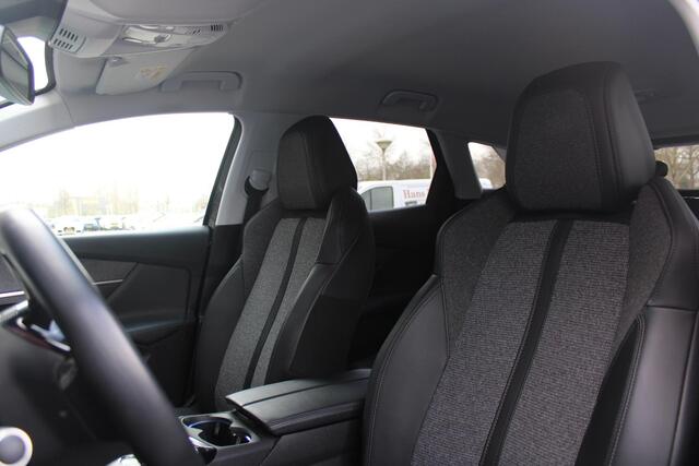 Peugeot 3008 1.2 130PK BLUE LEASE PREMIUM | 19" LICHTMETALEN VELGEN | ELEKTRISCH BEDIENBARE ACHTERKLEP | APPLE CARPLAY/ANDROID AUTO | NAVIGATIE | CLIMATE CONTROL | DAB+ RADIO | DRAADLOZE TELEFFONLADER | ACHTERUITRIJ CAMERA | PARKEERSENSOREN VOOR EN ACHTER | ADAPTIVE C