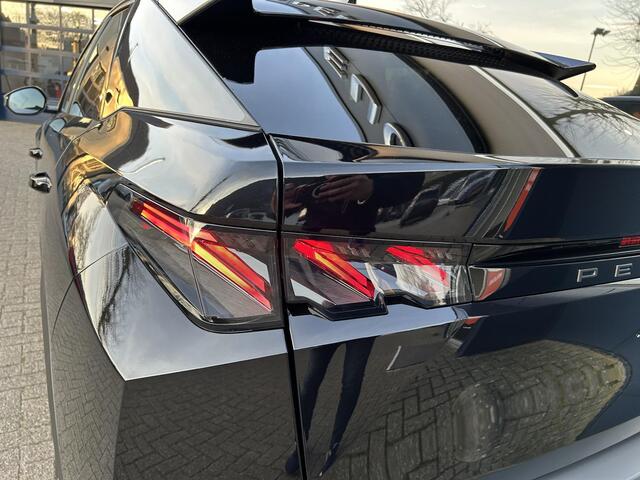 Peugeot 3008 1.2 Hybrid 136 GT | Bouwjaar 2025 | Focal Audio | Panoramisch schuif-Kanteldak | Full-Led Koplampen | Electrisch Bedienbare Achterklep | Alcantara Bekleding