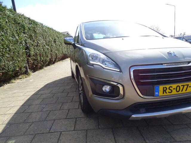 Peugeot 3008 1.2 PURETECH ALLURE 131 Pk-Navi-Clima-Cruise-Pdc-Blth-