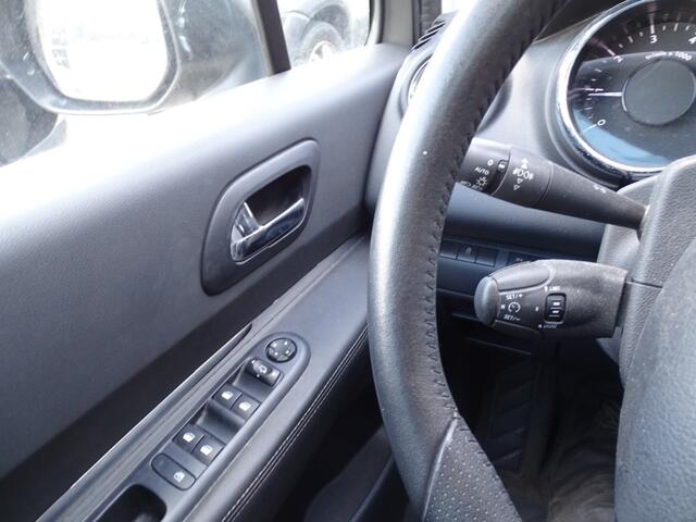 Peugeot 3008 1.2 PURETECH ALLURE 131 Pk-Navi-Clima-Cruise-Pdc-Blth-